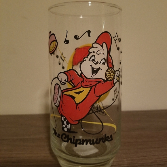 Vintage 1985 Alvin and the Chipmunks "Alvin & Simon" Collectible Glassware💎🐿 - Picture 5 of 8